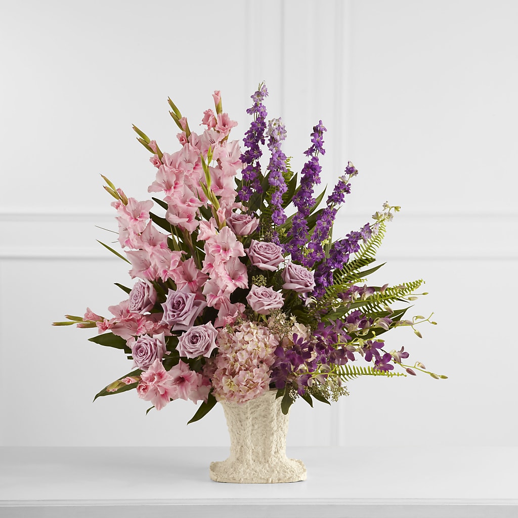 Flowing Garden Arrangement – Dreamy Flowers Llc, Wesley Chapel FL