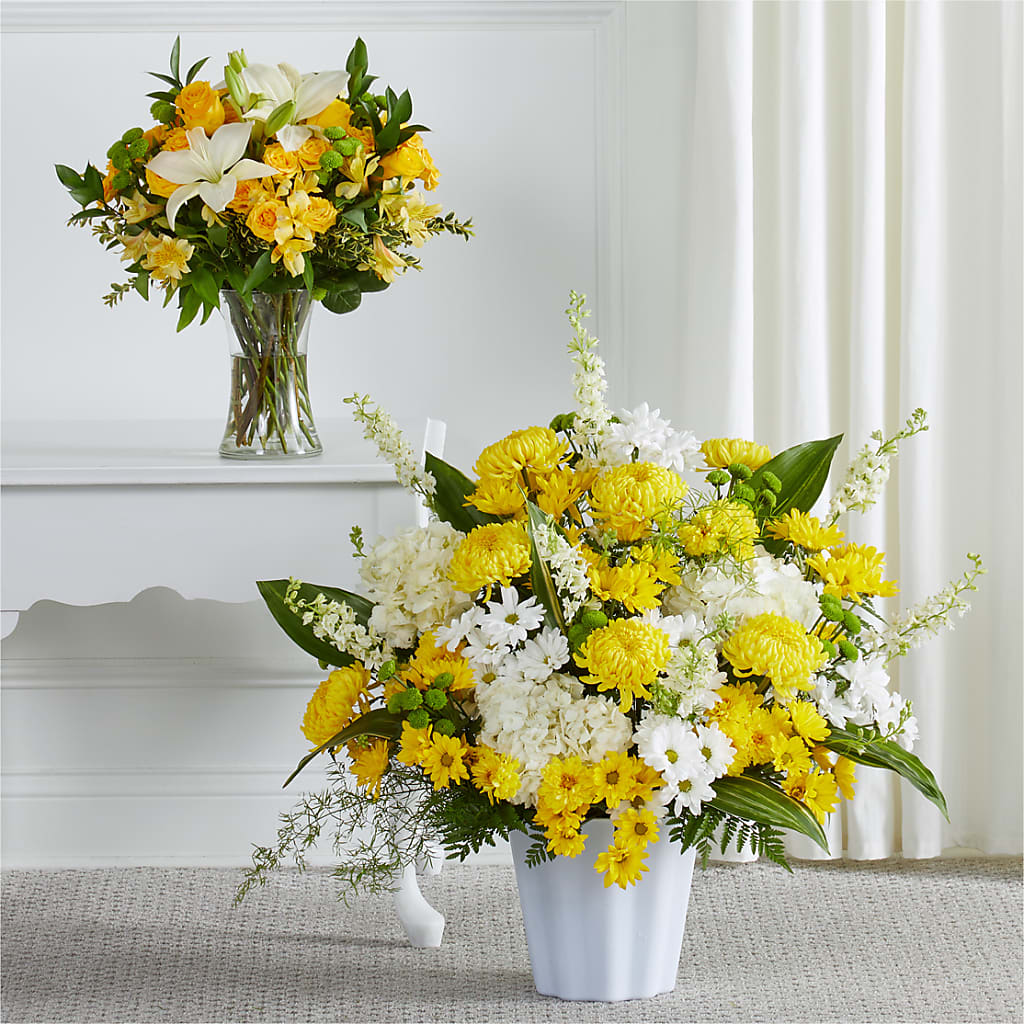 Warm Remembrance Bundles – Dreamy Flowers Llc, Wesley Chapel FL