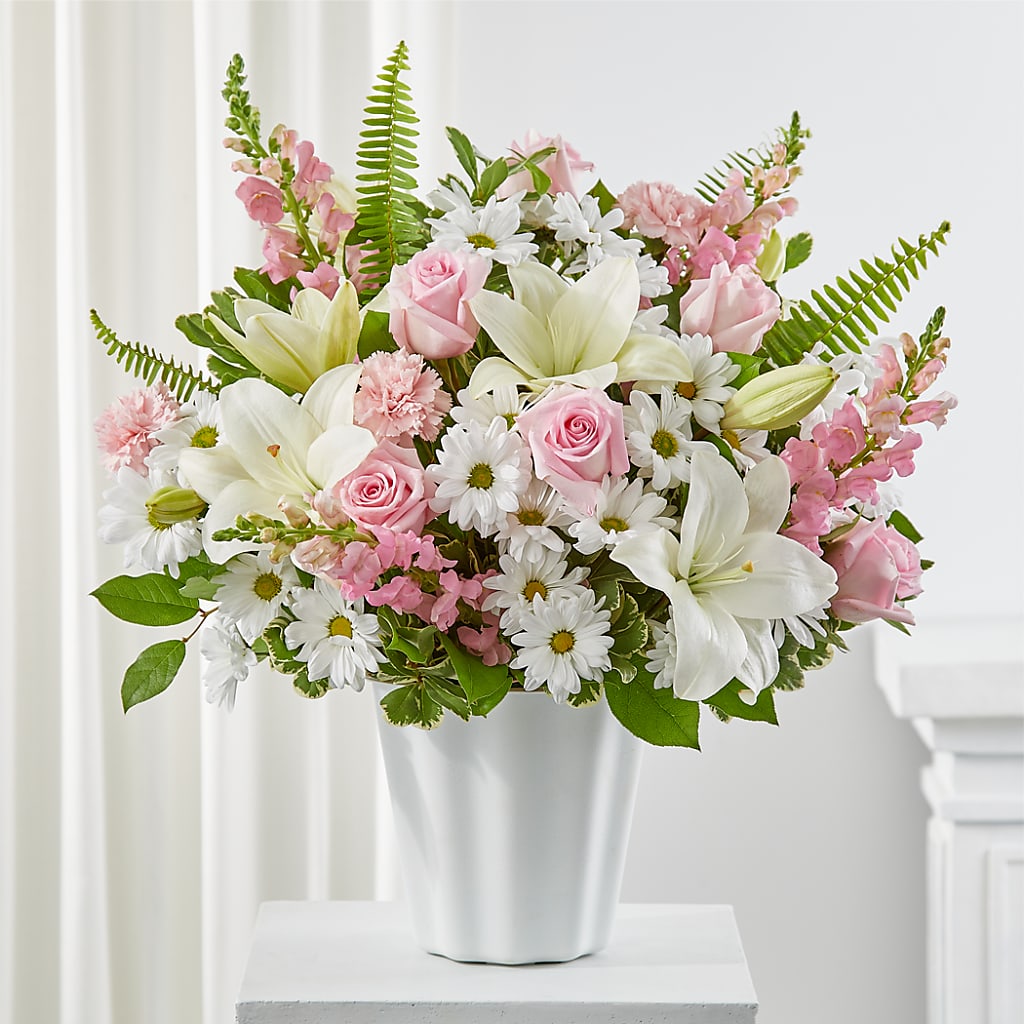 Soft Touch Tabletop Basket – Dreamy Flowers Llc, Wesley Chapel FL