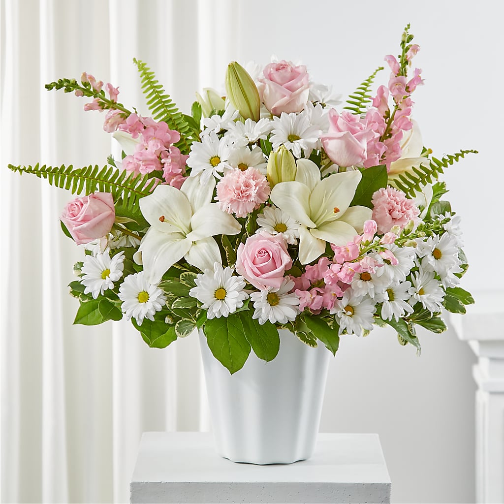 Soft Touch Tabletop Basket – Dreamy Flowers Llc, Wesley Chapel FL
