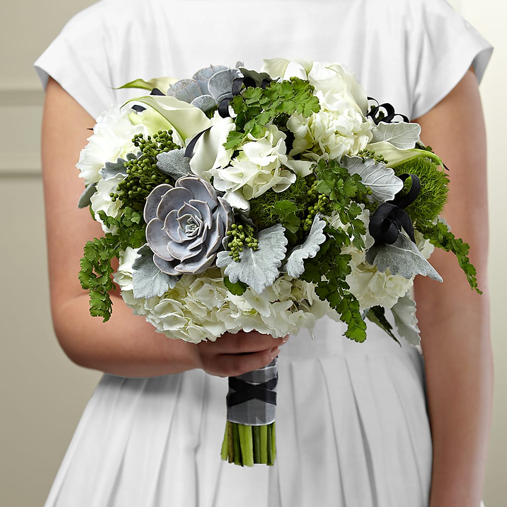 Sweet Innocence Bouquet – Dreamy Flowers Llc, Wesley Chapel FL