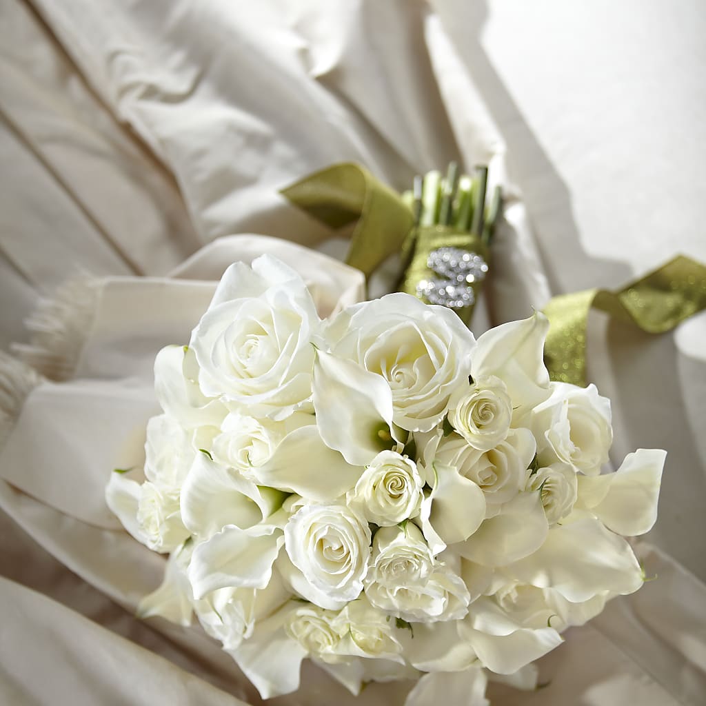 Serene Highness Bouquet – Dreamy Flowers Llc, Wesley Chapel FL