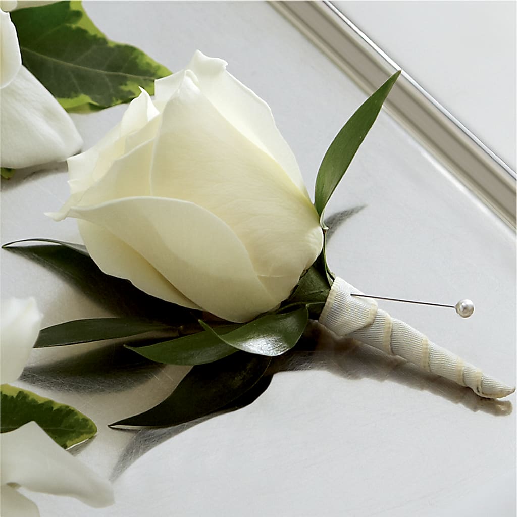 White Rose Boutonniere – Dreamy Flowers Llc, Wesley Chapel FL