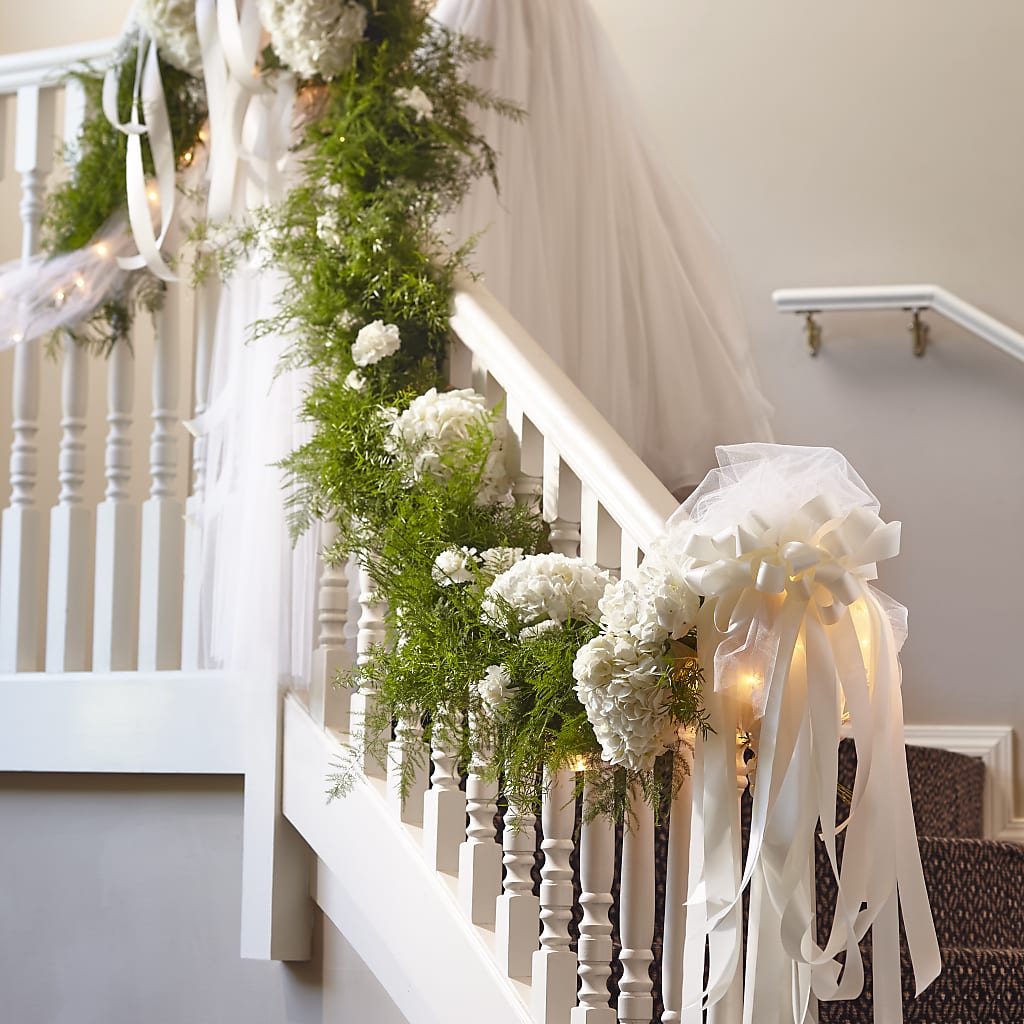 Champagne Dreams Garland – Dreamy Flowers Llc, Wesley Chapel FL