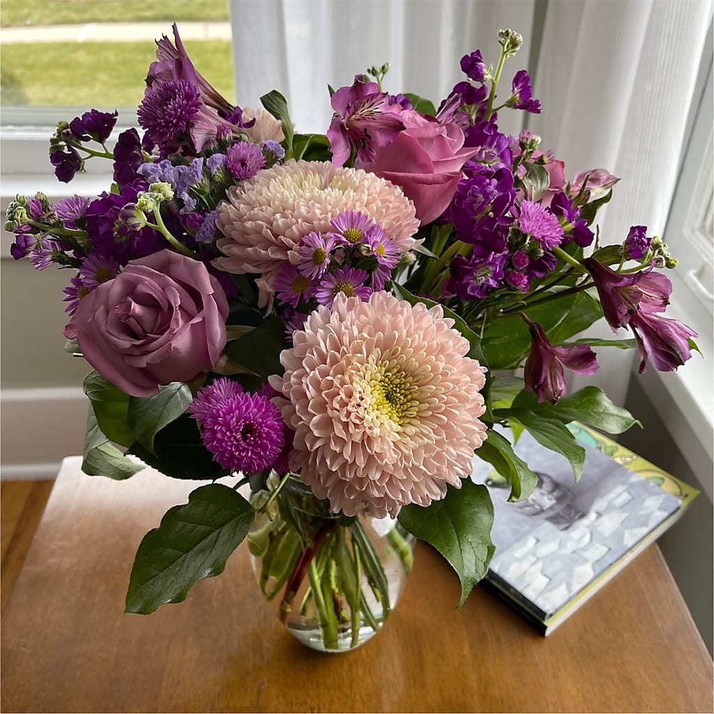 Ultraviolet Bouquet –  Dreamy Flowers Llc, Wesley Chapel FL
