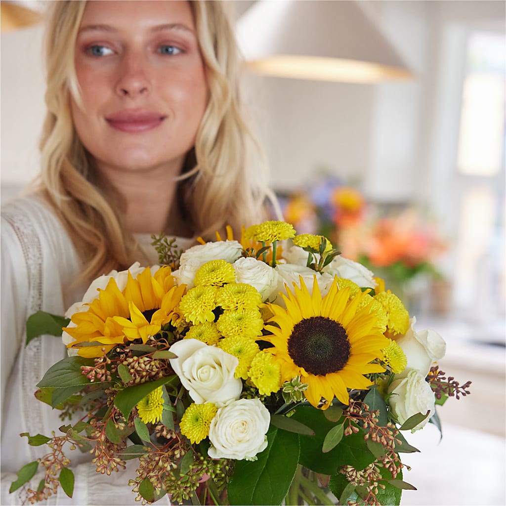 Luminous Morning Bouquet –  Dreamy Flowers Llc, Wesley Chapel FL