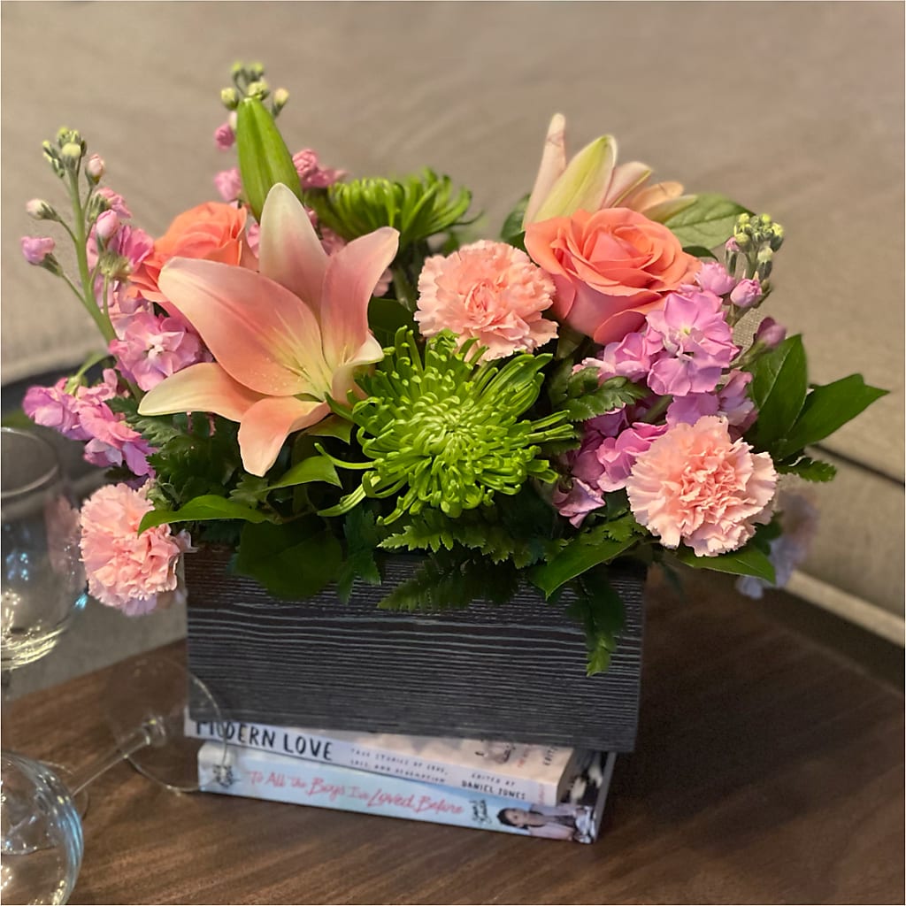 Beautiful Spirit Basket –  Dreamy Flowers Llc, Wesley Chapel FL