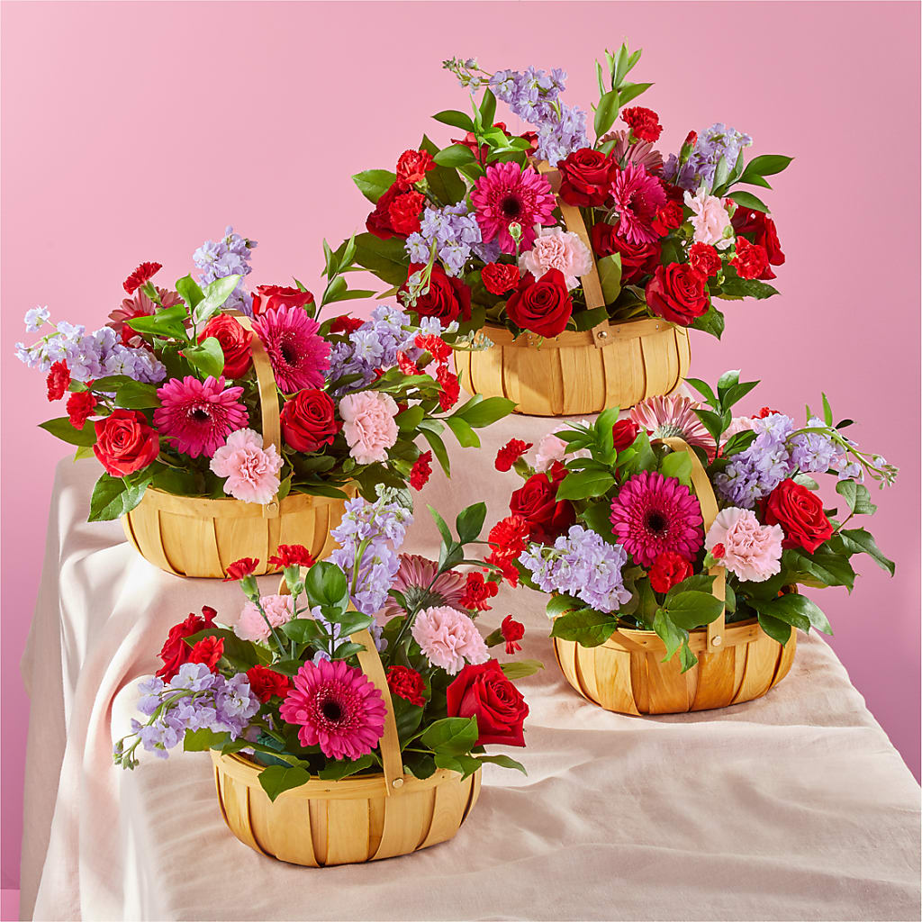 Pink Picnic Basket –  Dreamy Flowers Llc, Wesley Chapel FL