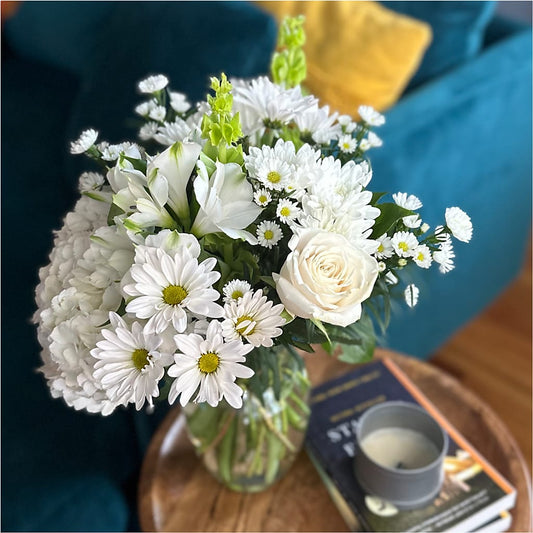 Classic Ivory – A Florist Original –  Dreamy Flowers Llc, Wesley Chapel FL