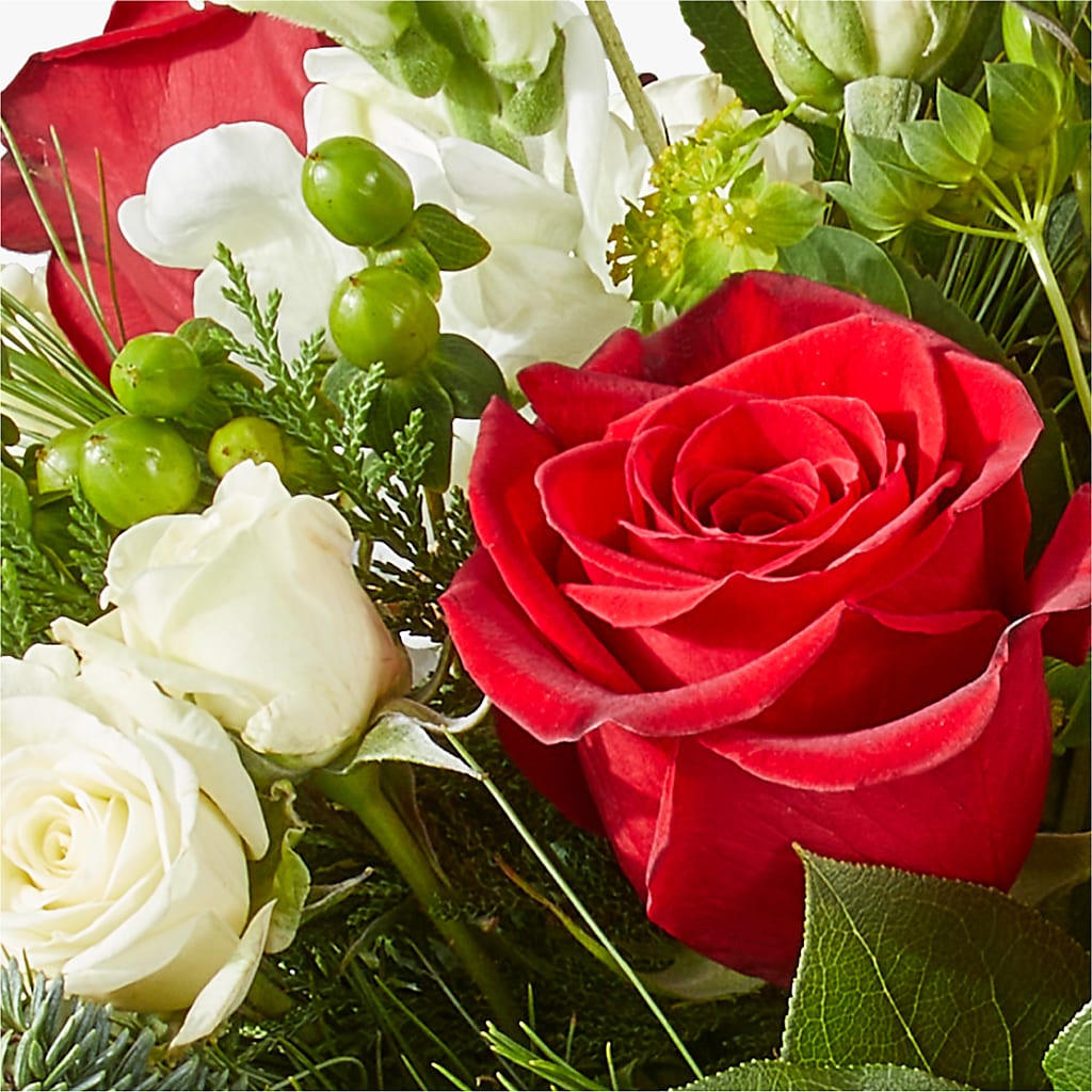 Deck the Halls Bouquet –  Dreamy Flowers Llc, Wesley Chapel FL