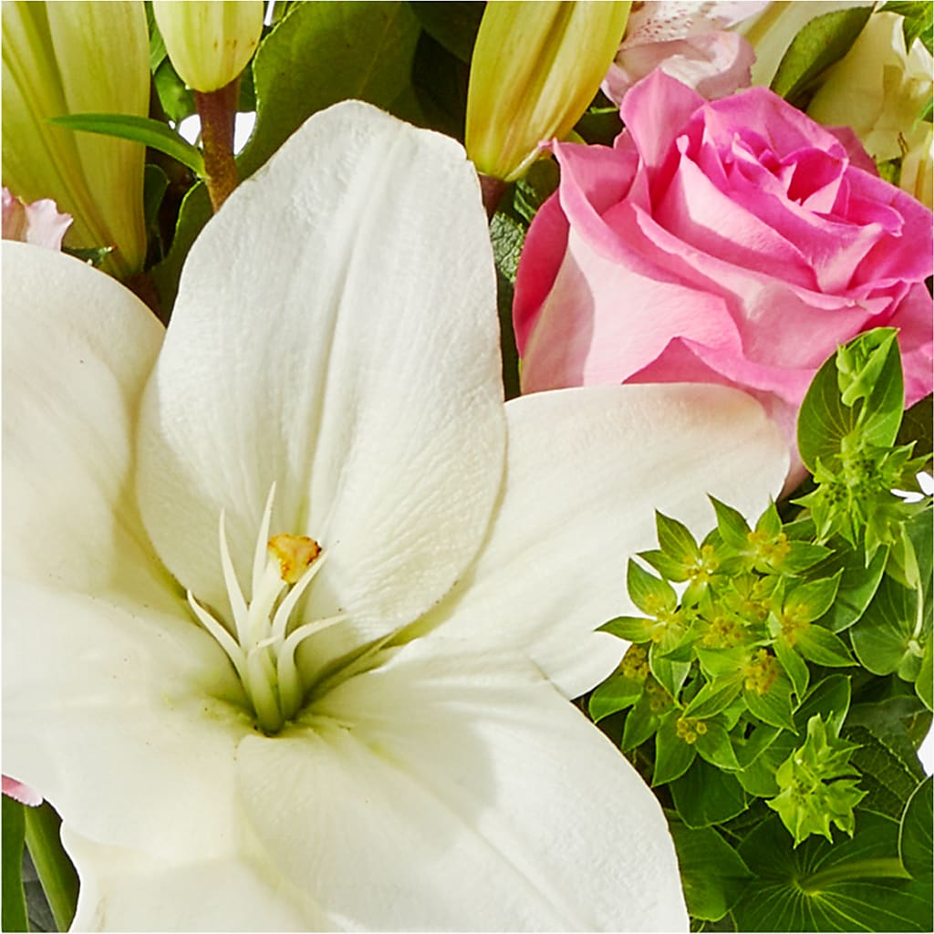 Fondly Bouquet –  Dreamy Flowers Llc, Wesley Chapel FL