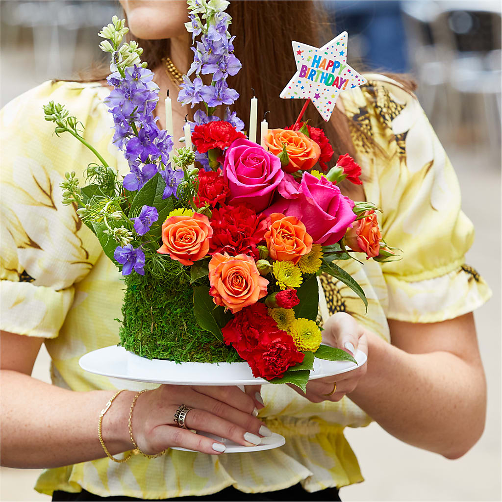 Best Year Yet Floral Cake –  Dreamy Flowers Llc, Wesley Chapel FL