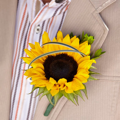 Free Spirit Boutonniere –  Dreamy Flowers Llc, Wesley Chapel FL