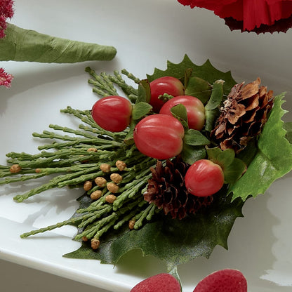 Red Berry Boutonniere –  Dreamy Flowers Llc, Wesley Chapel FL